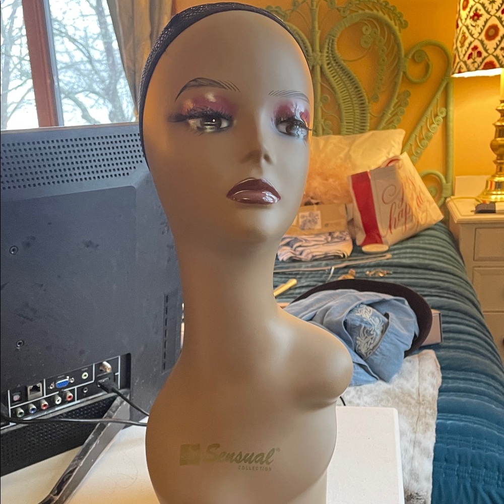 Sensual Collection Mannequin Head